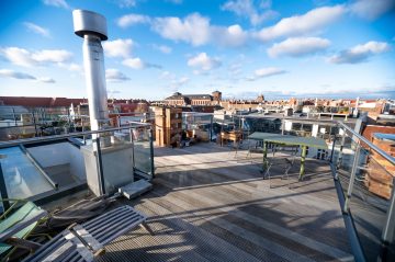 Luxuriöse Dachgeschosswohnung mit atemberaubendem Panoramablick für den exklusiven Singlehaushalt - Bild 3
